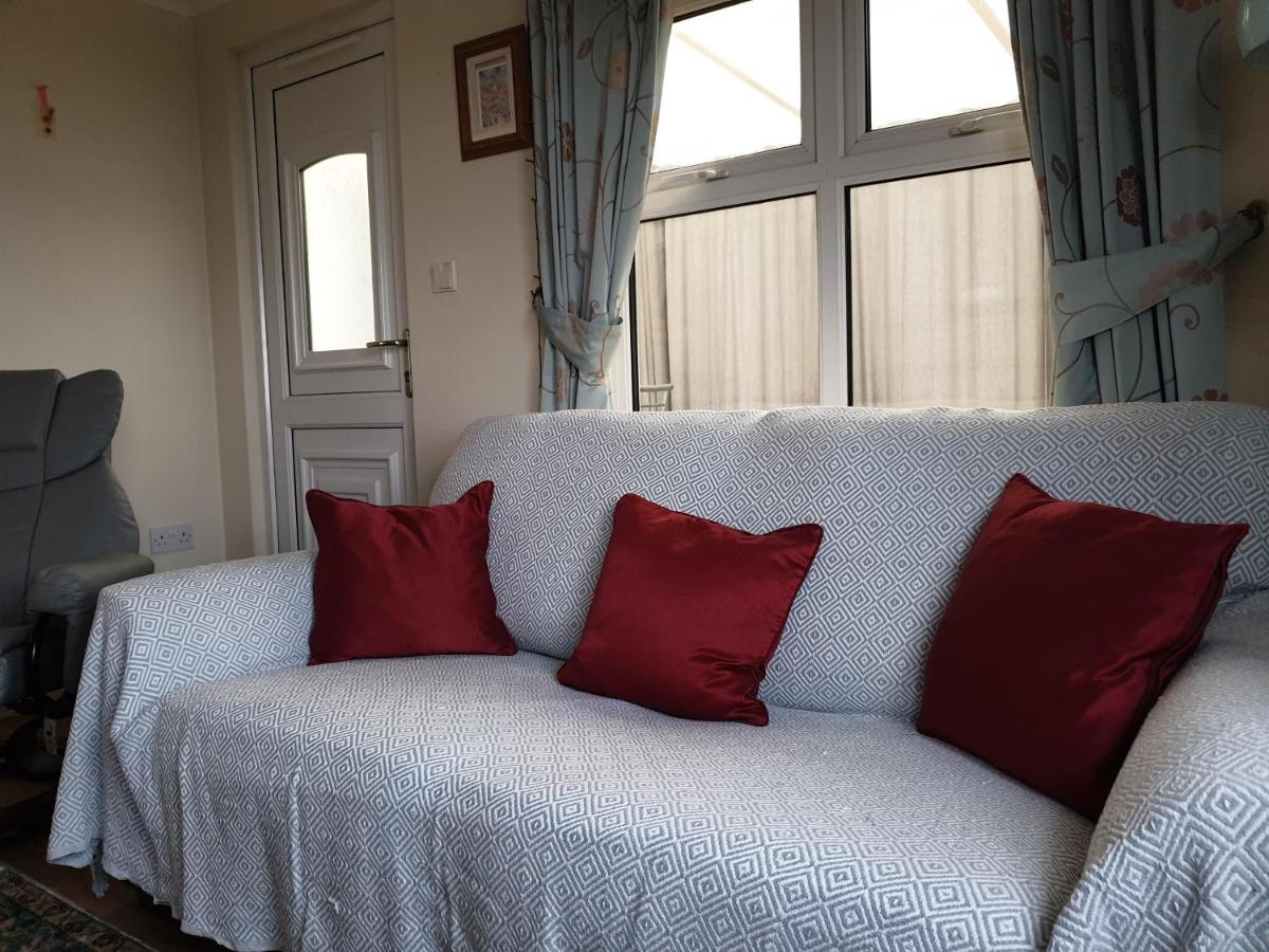 Ocean View 95 Hotel Trimingham Kültér fotó